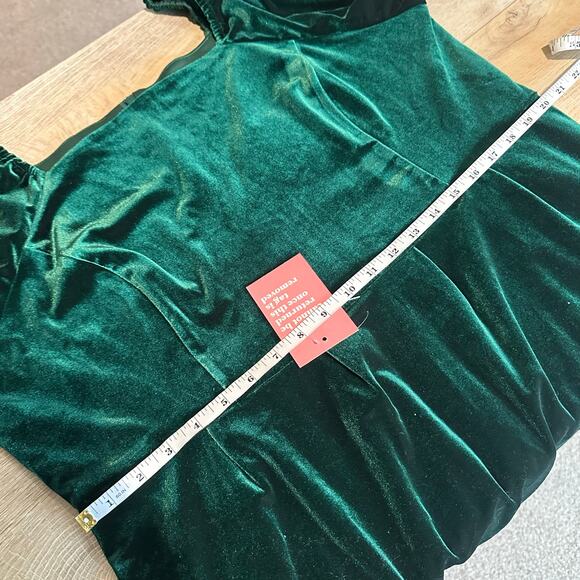 Ivy City Women's Scarlett Velvet Green Puff Sleeve Square Neck Dress 3X - Picture 15 of 16